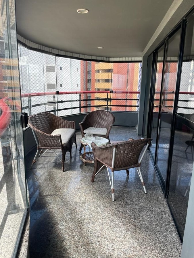 Apartamento, 3 quartos, 225 m² - Foto 3