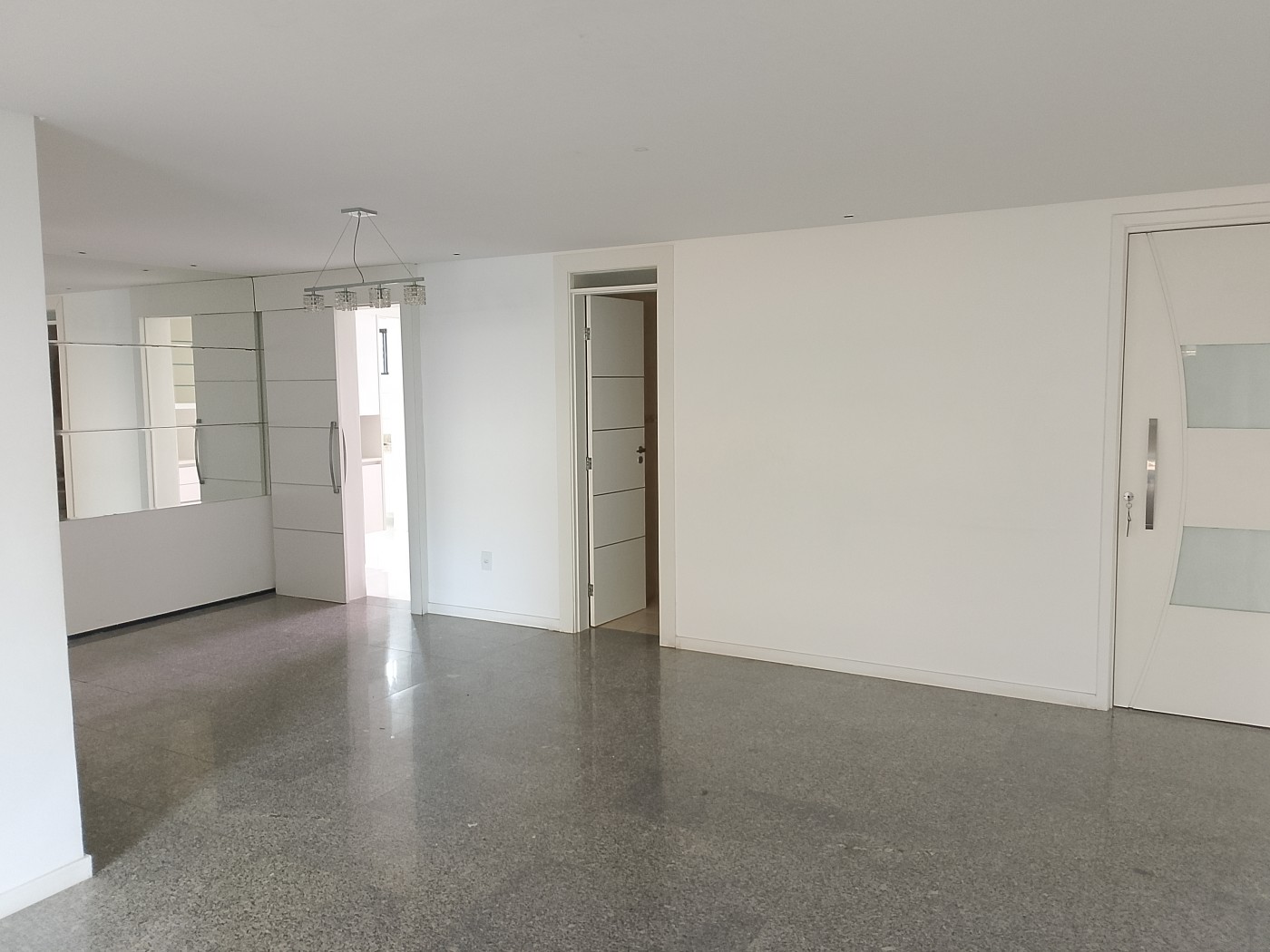 Apartamento, 3 quartos, 146 m² - Foto 2