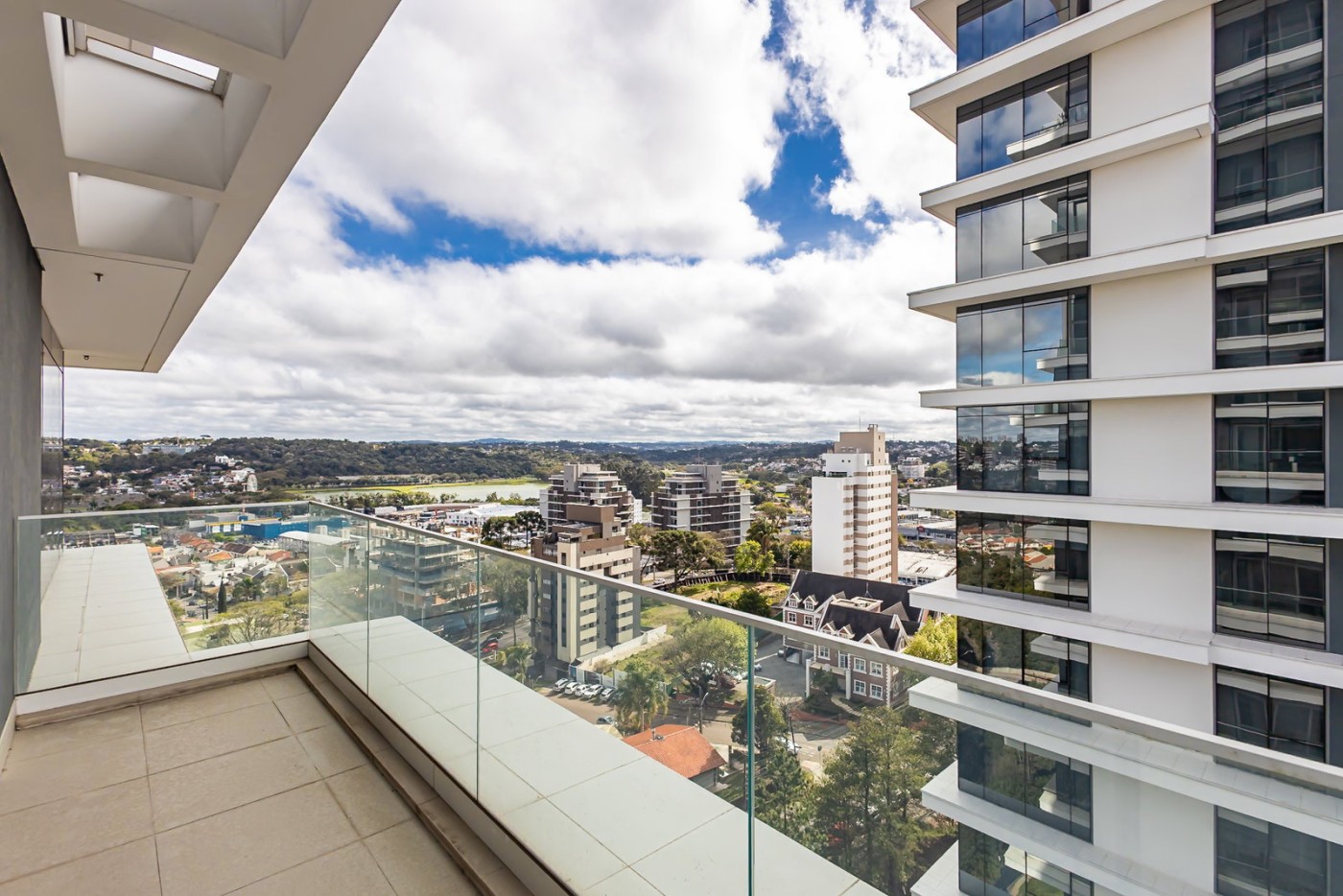Apartamento, 3 quartos, 245 m² - Foto 1