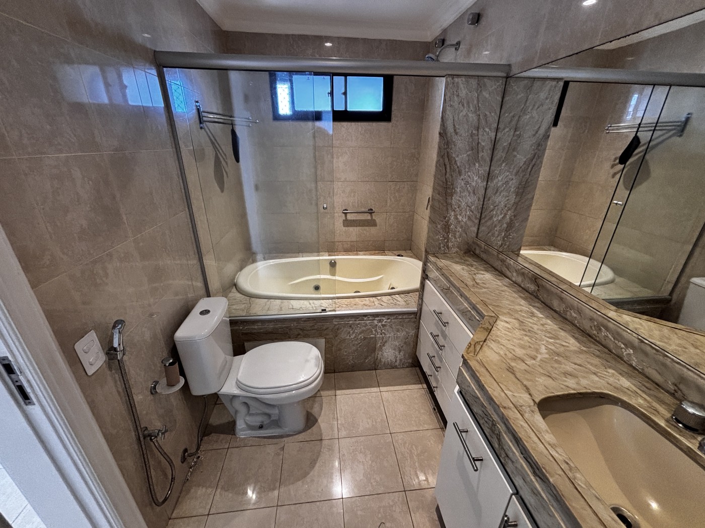 Apartamento, 3 quartos, 186 m² - Foto 13